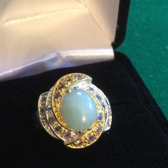 Elegant Genuine Aquamarine & Tanzanite Ring - Picture 5 of 10